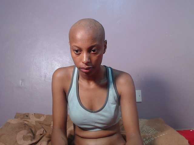 Wet-pussy66's BongaCams show and profile