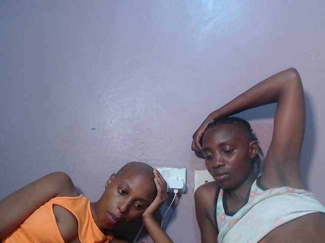 Wet-pussy66's BongaCams show and profile