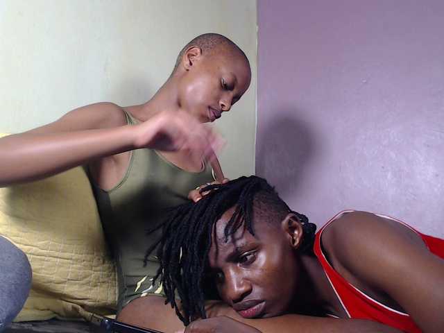 Wet-pussy66's BongaCams show and profile