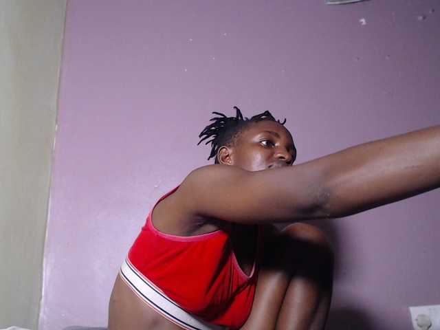 Wet-pussy66's BongaCams show and profile