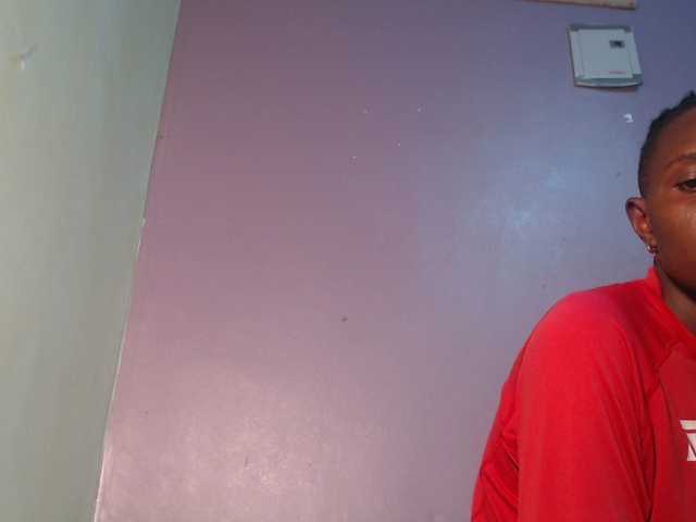 Wet-pussy66's BongaCams show and profile