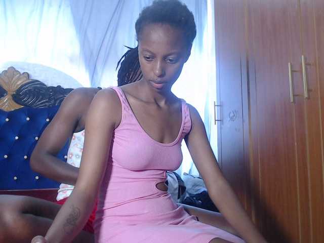 Wet-pussy66 – webcam model profile photo