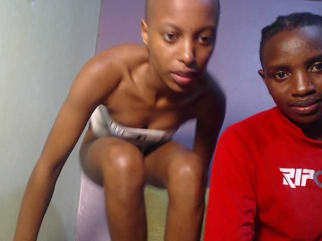 Wet-pussy66's BongaCams show and profile