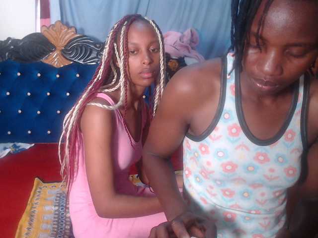 Wet-pussy66's BongaCams show and profile