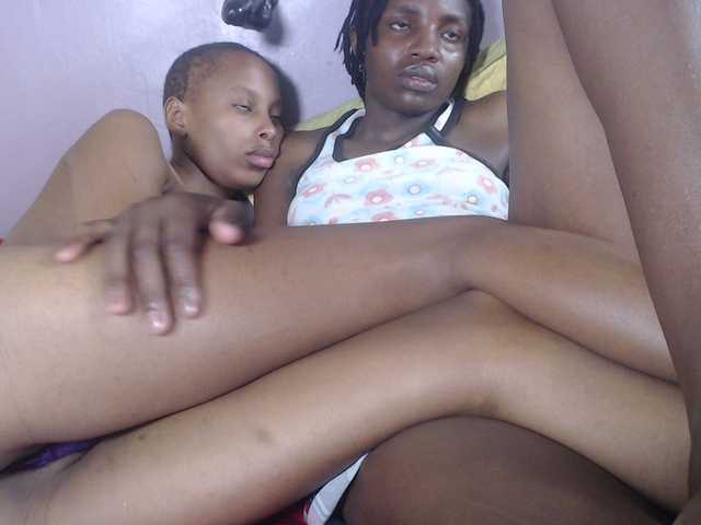 Wet-pussy66's BongaCams show and profile