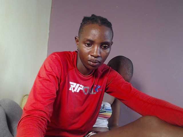 Wet-pussy66's BongaCams show and profile