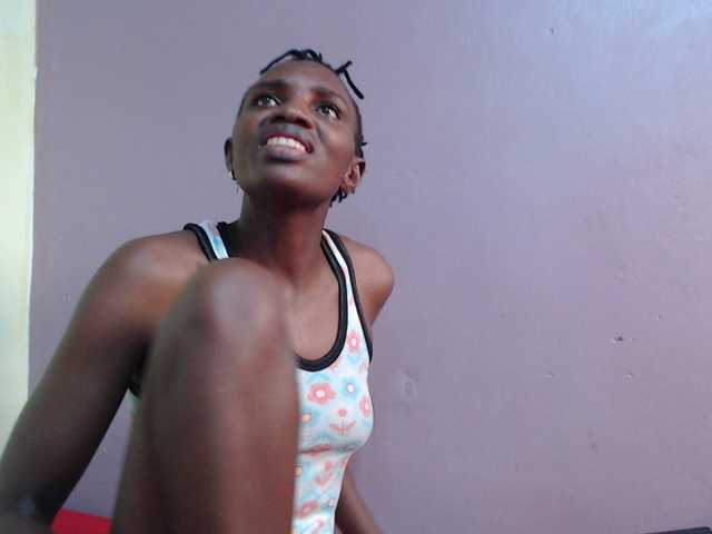 Wet-pussy66's BongaCams show and profile