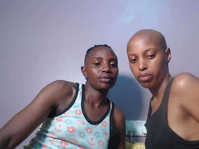 Wet-pussy66's BongaCams show and profile