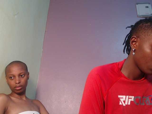 Wet-pussy66's BongaCams show and profile