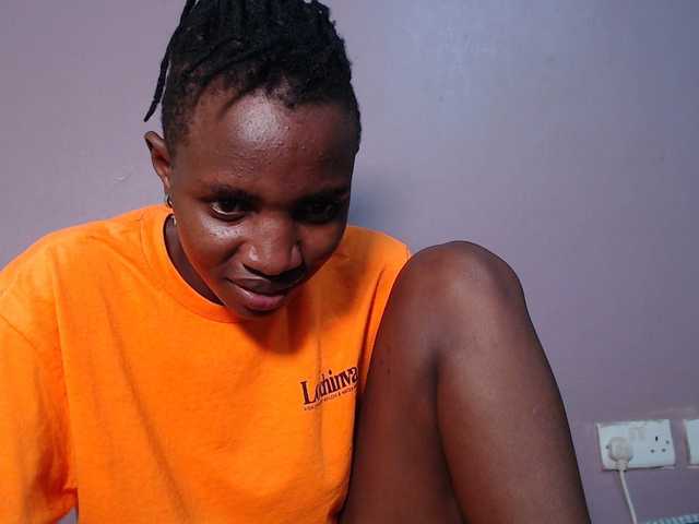 Wet-pussy66's BongaCams show and profile