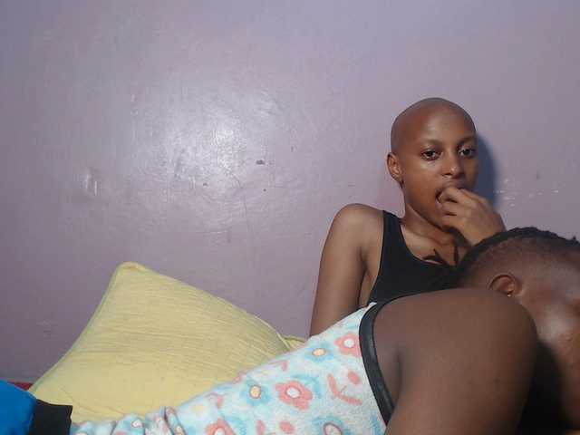 Wet-pussy66's BongaCams show and profile