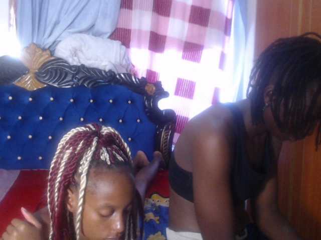 Wet-pussy66's BongaCams show and profile