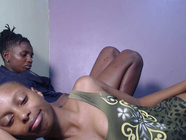 Wet-pussy66's BongaCams show and profile