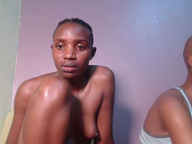 Wet-pussy66's BongaCams show and profile