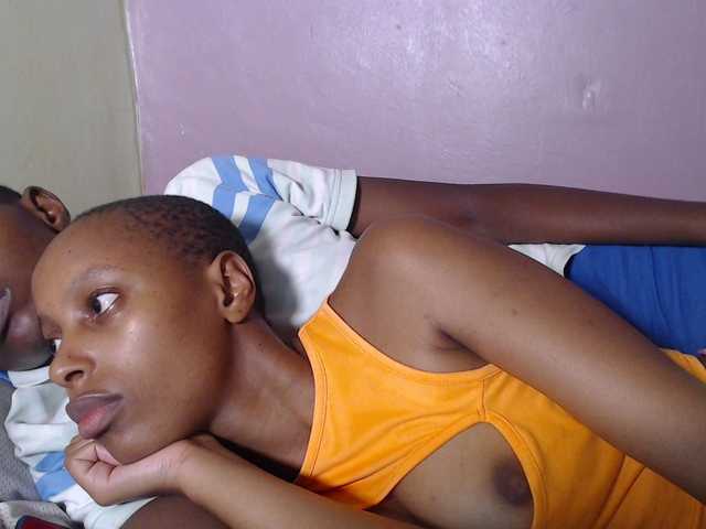 Wet-pussy66's BongaCams show and profile