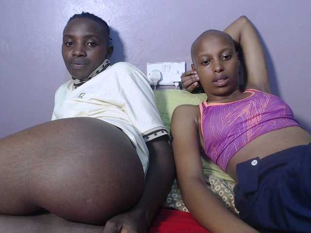 Wet-pussy66's BongaCams show and profile