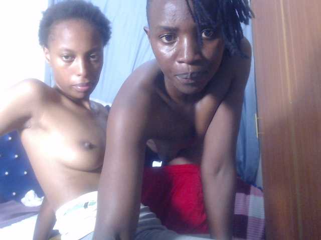 Wet-pussy66's BongaCams show and profile