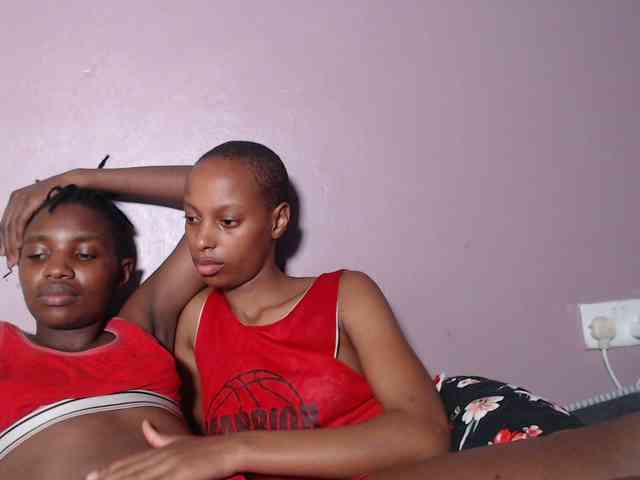 Wet-pussy66 Live Webcam on BongaCams