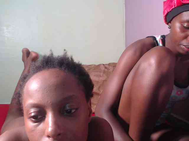 Wet-pussy66 Live Webcam on BongaCams