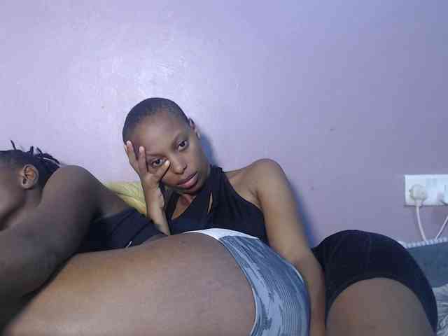 Wet-pussy66 Live Webcam on BongaCams