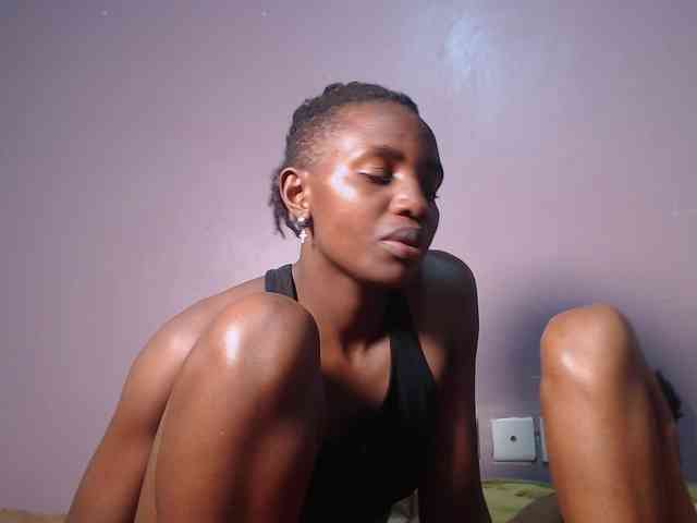 Wet-pussy66 Live Webcam on BongaCams