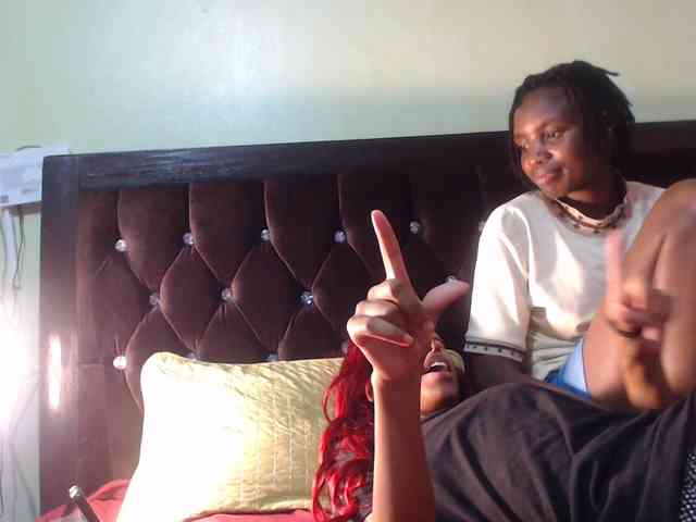 Wet-pussy66 Live Webcam on BongaCams