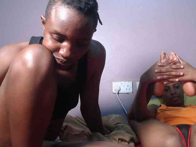 Wet-pussy66 Live Webcam on BongaCams