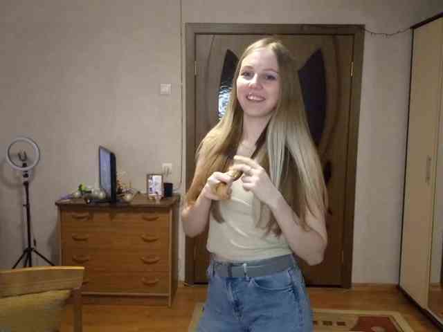 KimikoChandronnait KimikoChandronnait