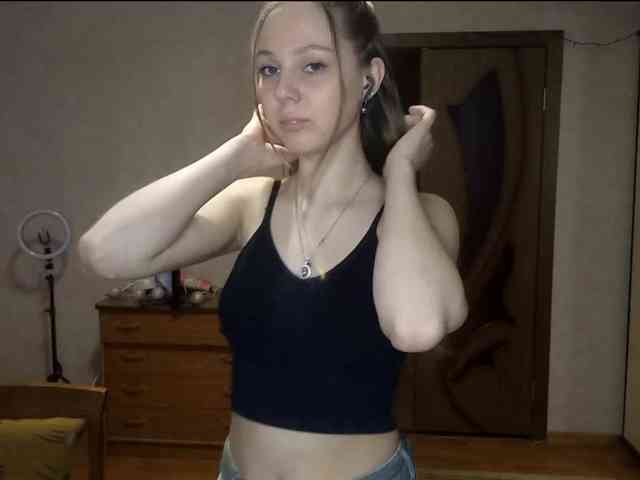 KimikoChandronnait webcam