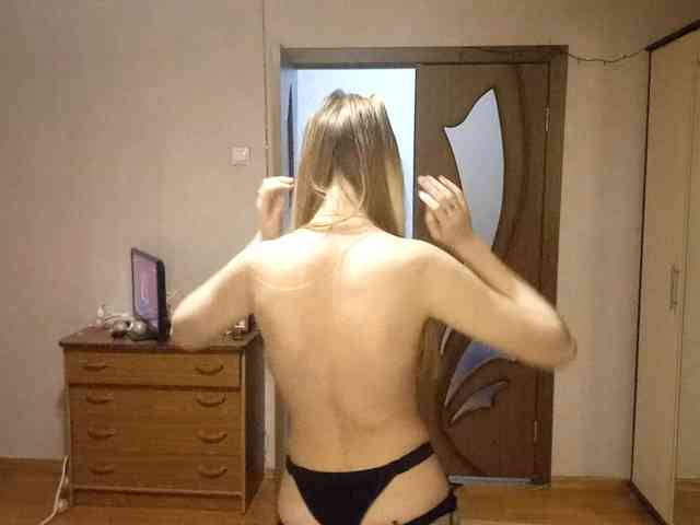 KimikoChandronnait webcam