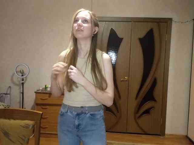 KimikoChandronnait KimikoChandronnait