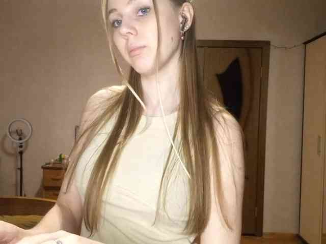 KimikoChandronnait webcam