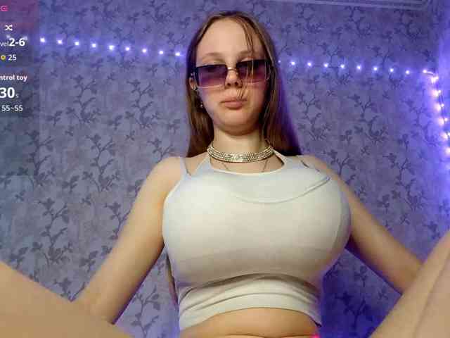 KimikoChandronnait webcam