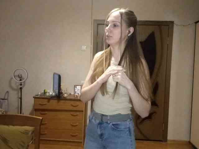 KimikoChandronnait webcam