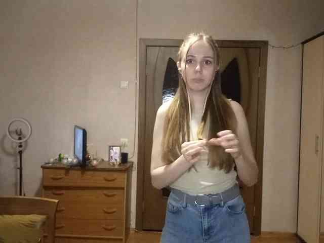 KimikoChandronnait webcam