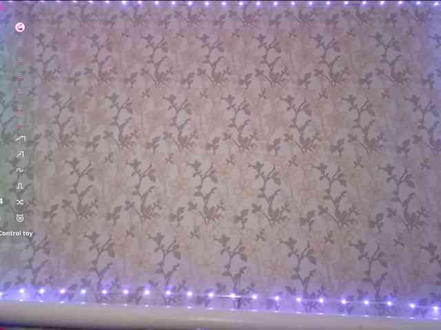 KimikoChandronnait KimikoChandronnait