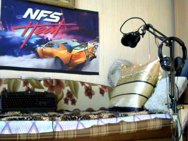 VI-PE-RU Live Webcam on BongaCams