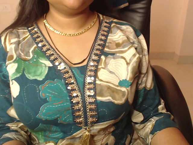 Kannu-'s BongaCams show and profile