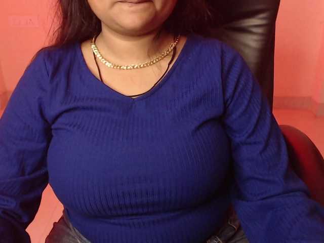 Kannu-'s BongaCams show and profile