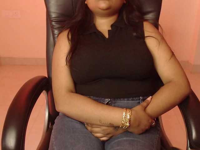 Kannu-'s BongaCams show and profile