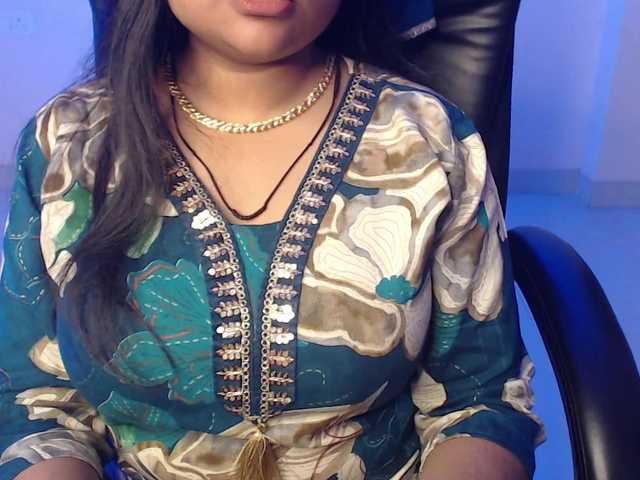 Kannu-'s BongaCams show and profile