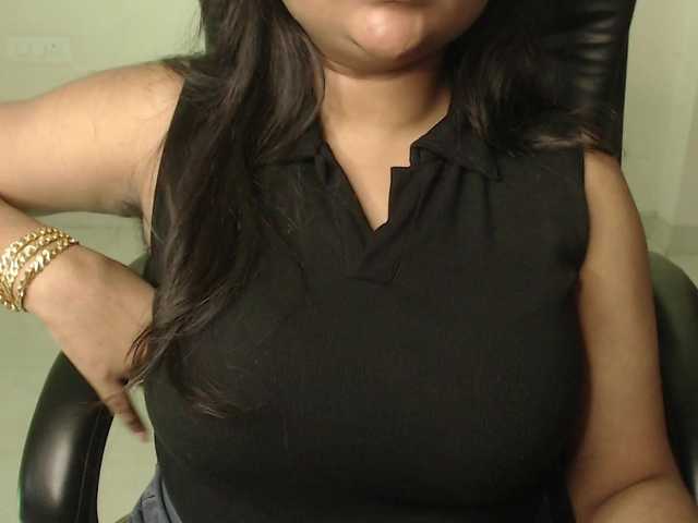 Kannu-'s BongaCams show and profile