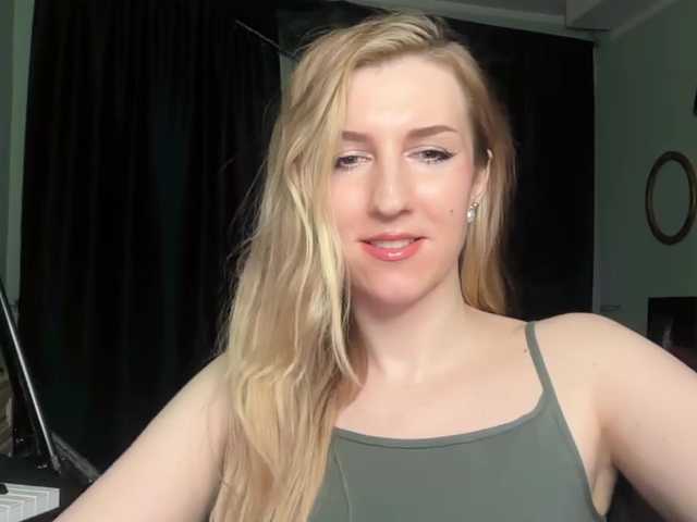 MissKetam1ine – webcam model profile photo