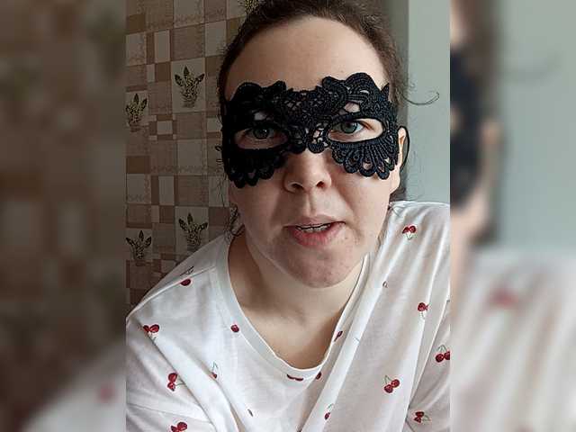 Guzel1 – webcam model profile photo