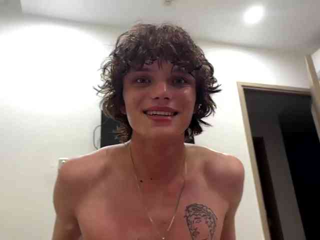 VivianLenz VivianLenz