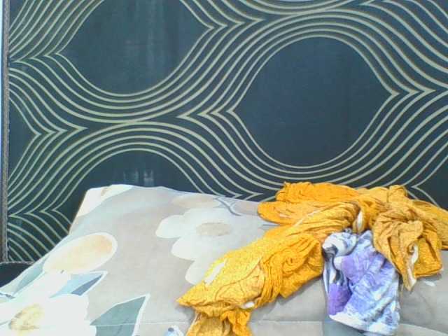 Sinfulpetite's BongaCams show and profile