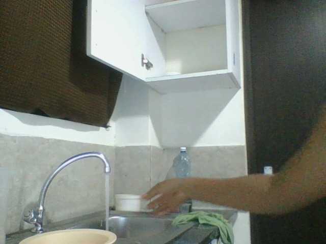 Sinfulpetite's BongaCams show and profile