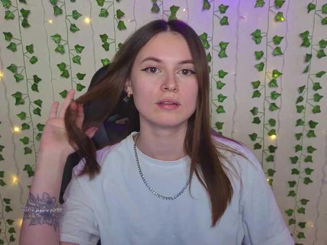 AliceIMonta's BongaCams show and profile