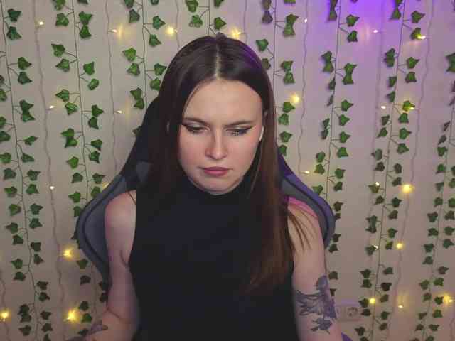 AliceIMonta Live Webcam on BongaCams