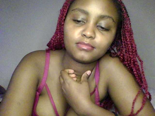 Prettyval Profile Image